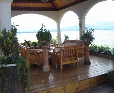 水上建筑丨曾经的深圳海上皇宫