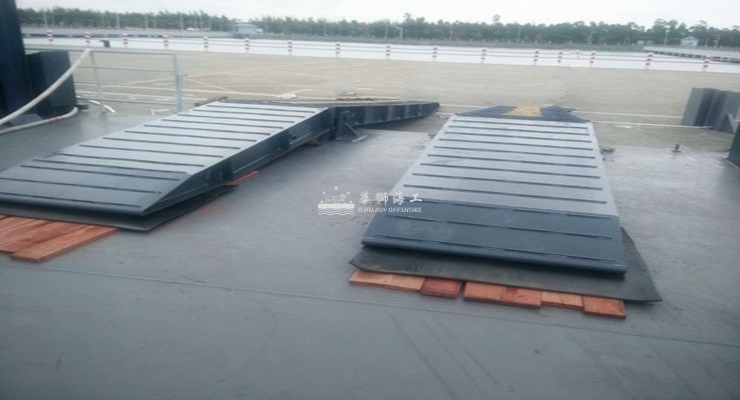 40t船岸连接车辆跳板